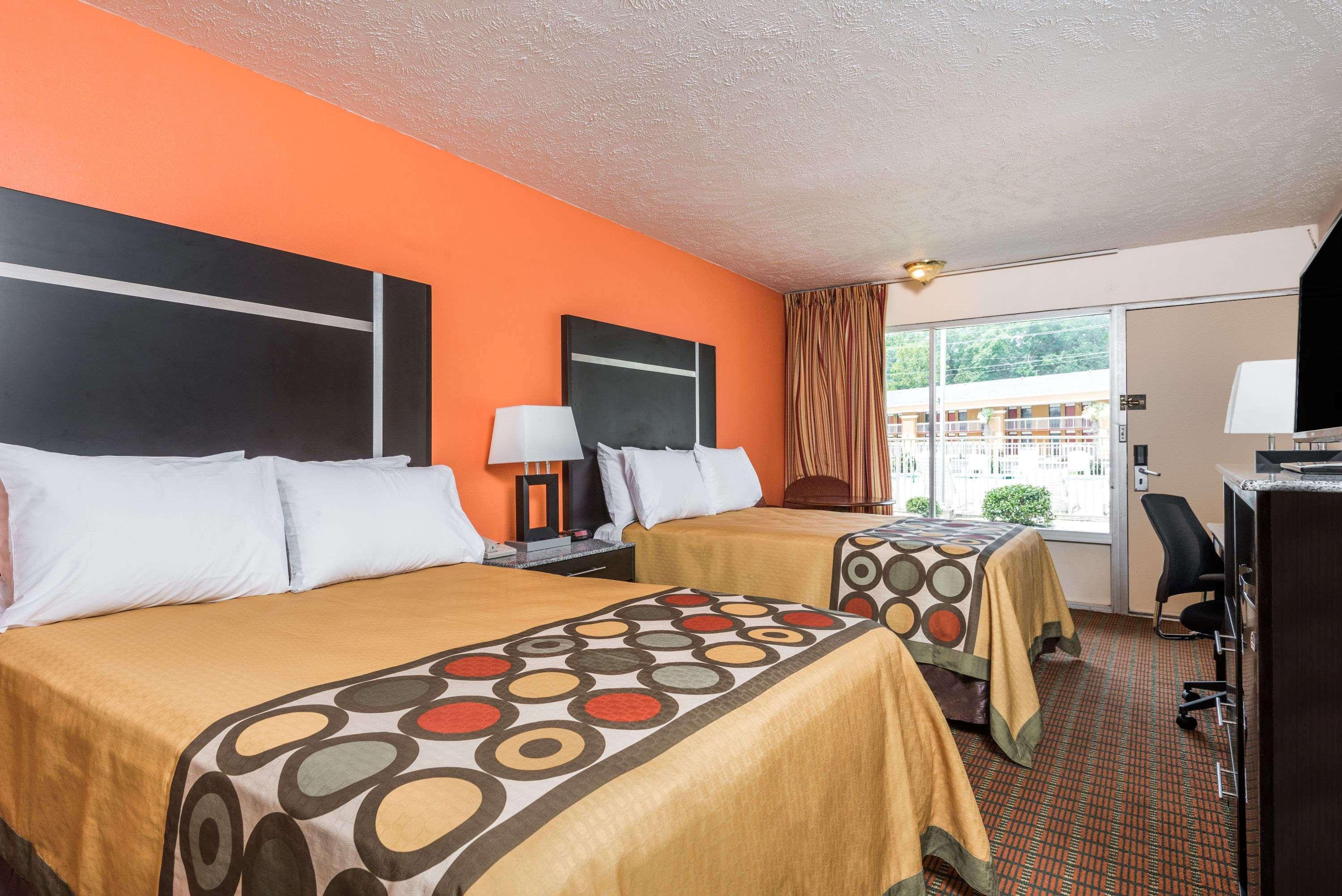 Ramada By Wyndham Lumberton Otel Dış mekan fotoğraf