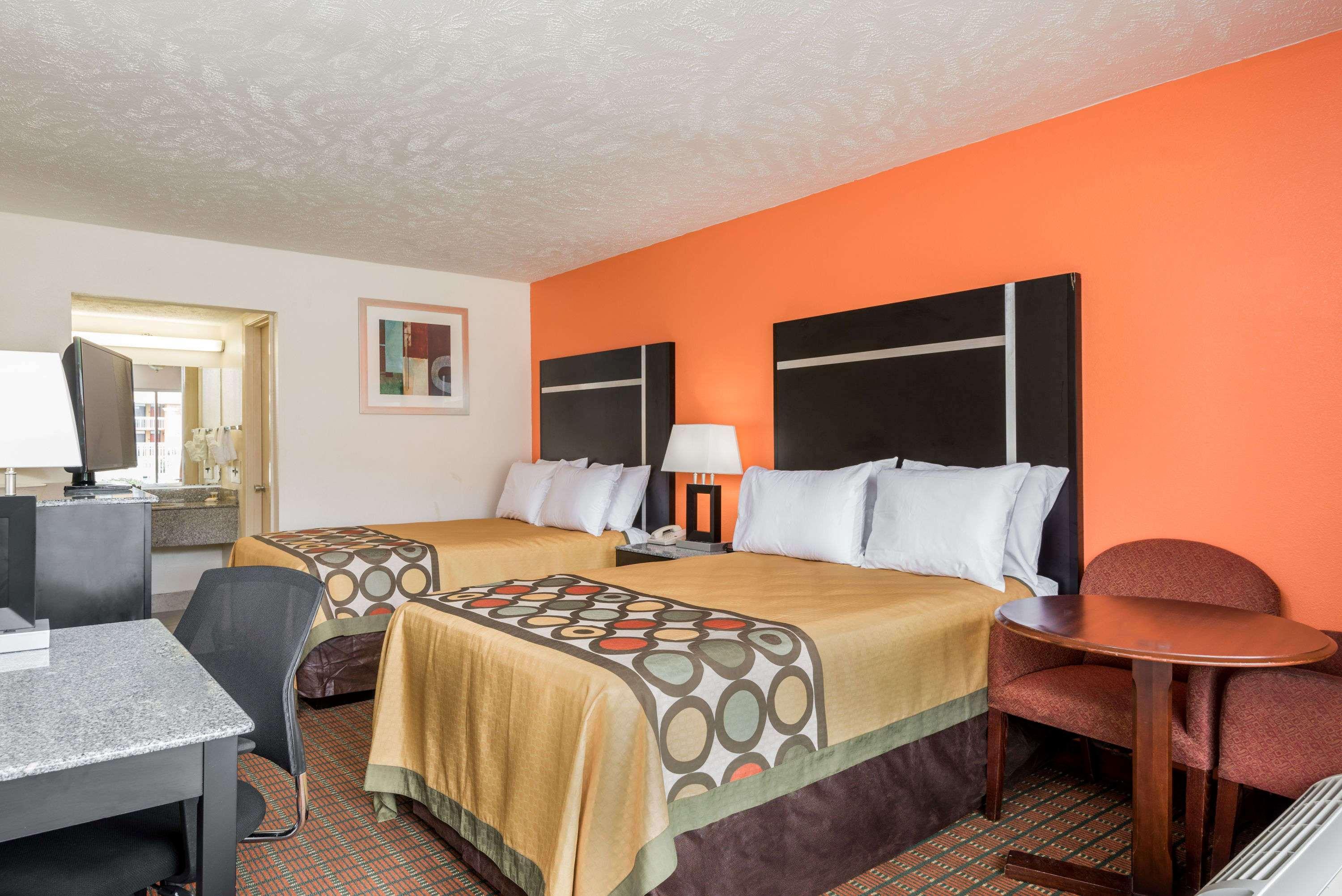Ramada By Wyndham Lumberton Otel Dış mekan fotoğraf