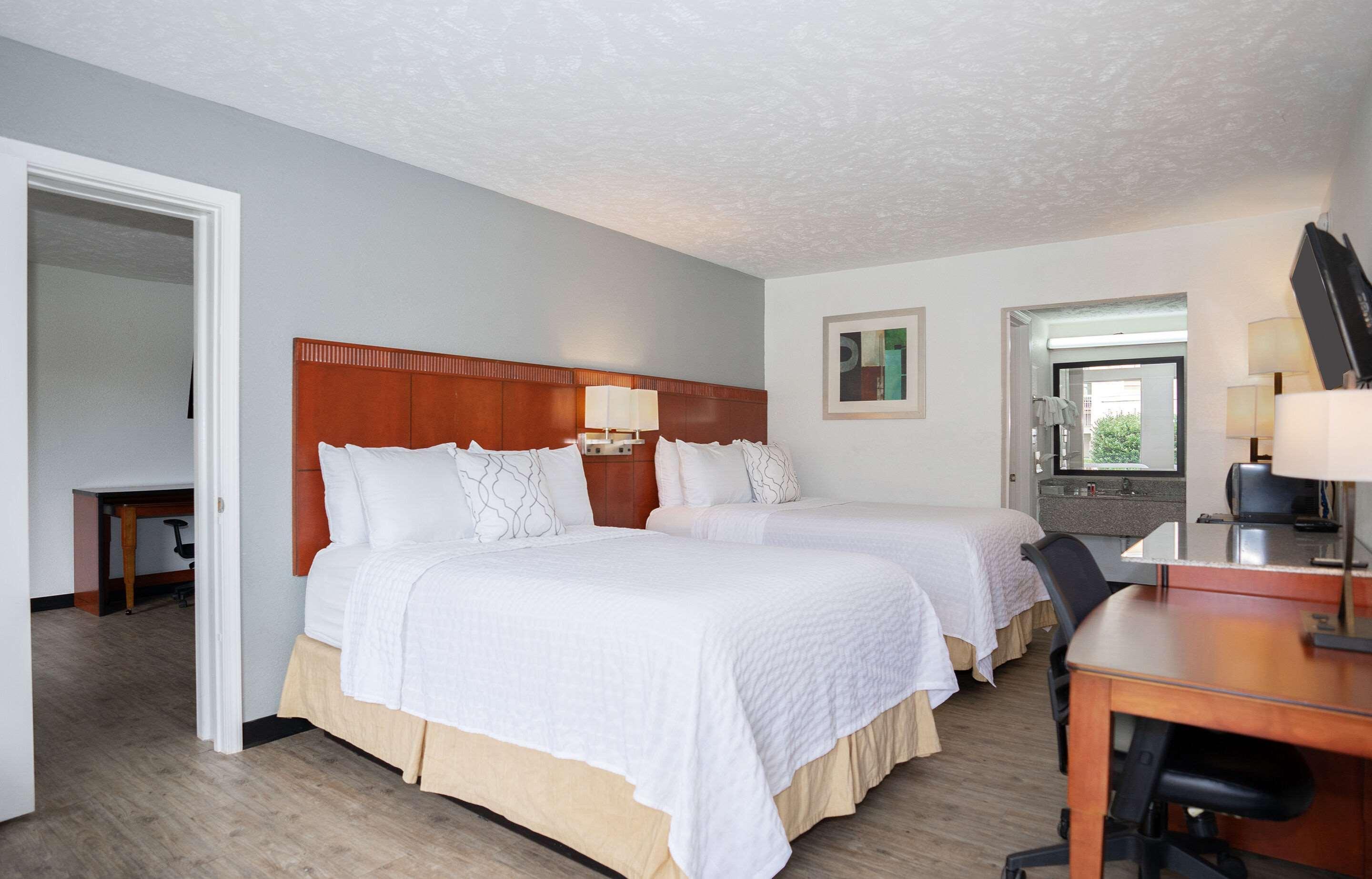 Ramada By Wyndham Lumberton Otel Dış mekan fotoğraf
