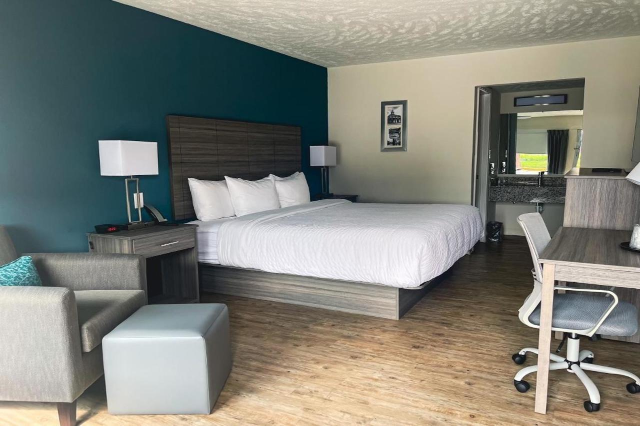 Ramada By Wyndham Lumberton Otel Dış mekan fotoğraf