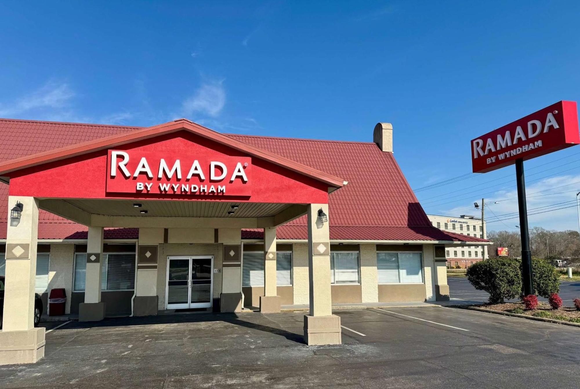 Ramada By Wyndham Lumberton Otel Dış mekan fotoğraf