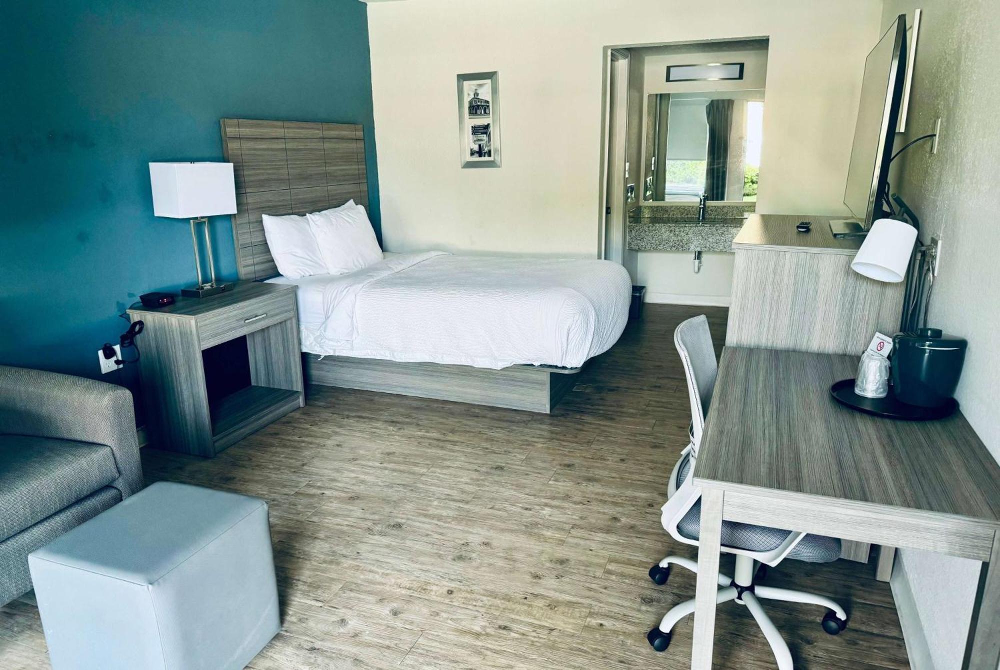 Ramada By Wyndham Lumberton Otel Dış mekan fotoğraf